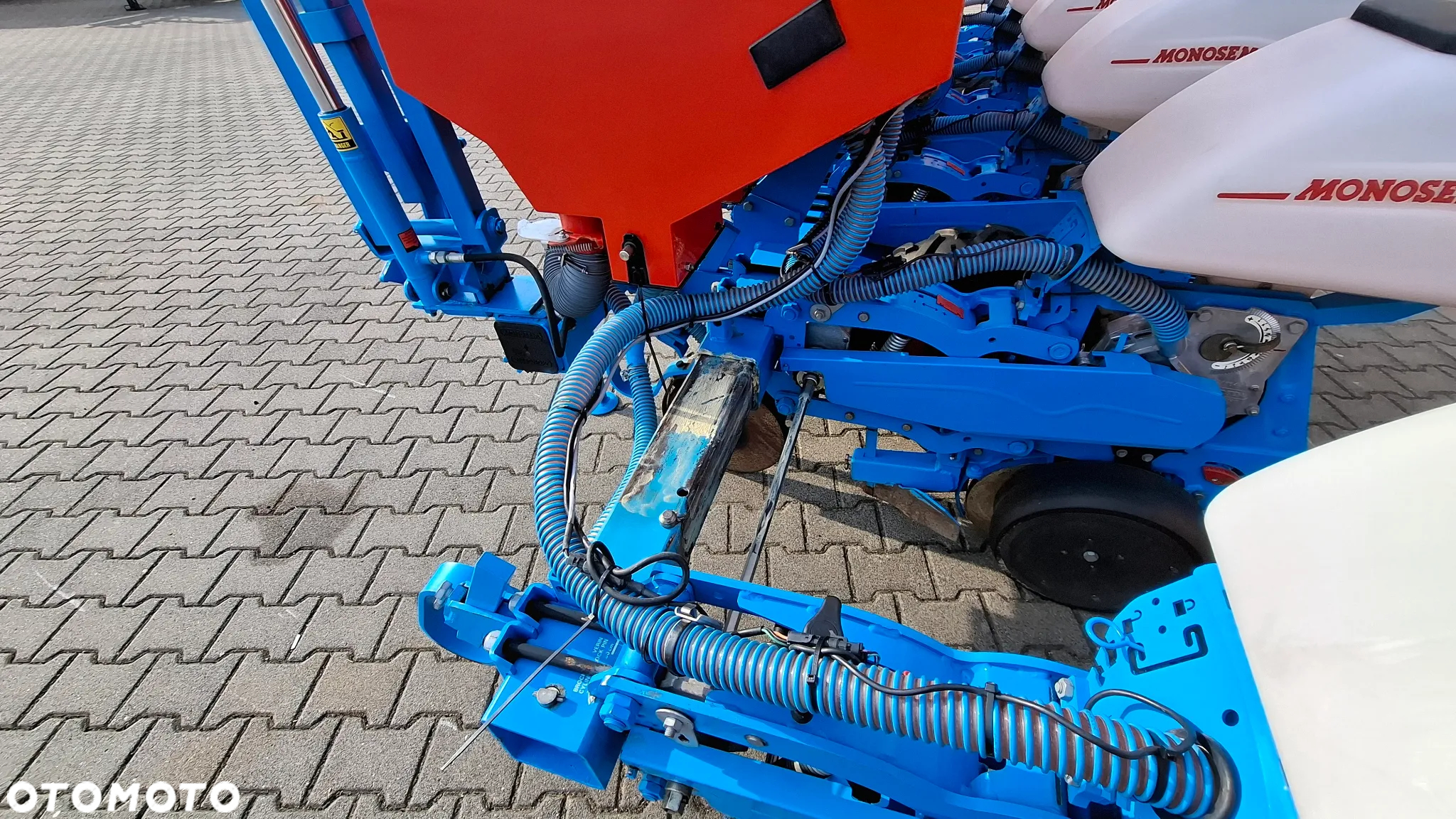 Monosem Siewnik punktowy 6-rzędowy NG PLUS M Monoshox - 8