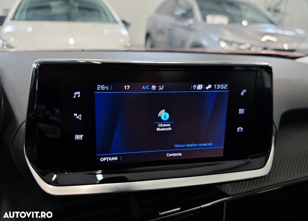 Peugeot 2008 PureTech 130 EAT8 Active - 12