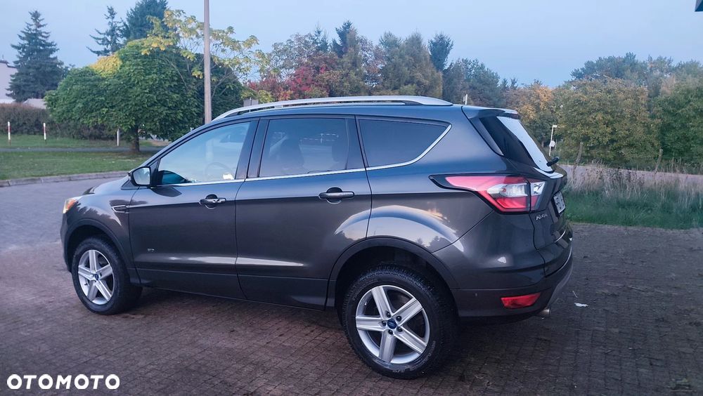 Ford Kuga 2.0 TDCi 4x4 Individual - 25