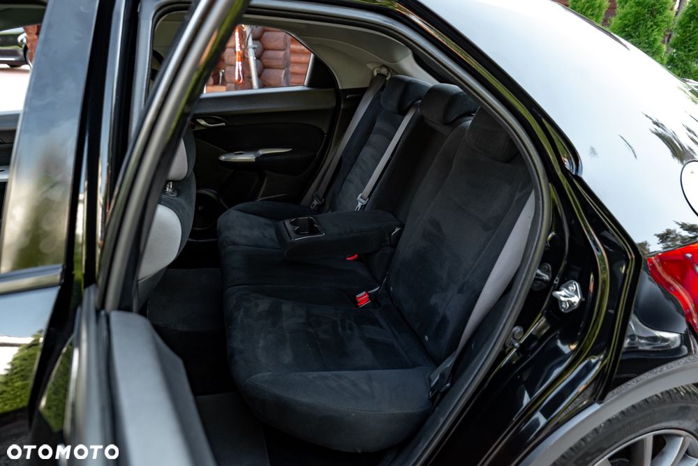 Honda Civic 1.8i-VTEC Comfort - 22