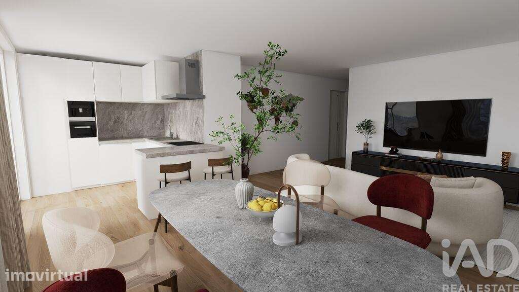 Apartamento T2 em Corroios de 97,00 m2
