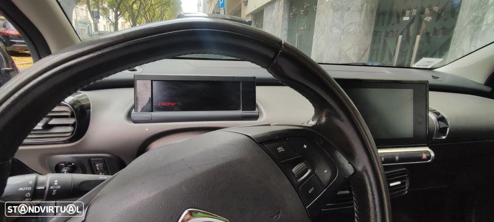 Citroën C4 Cactus 1.2 PureTech Shine - 2