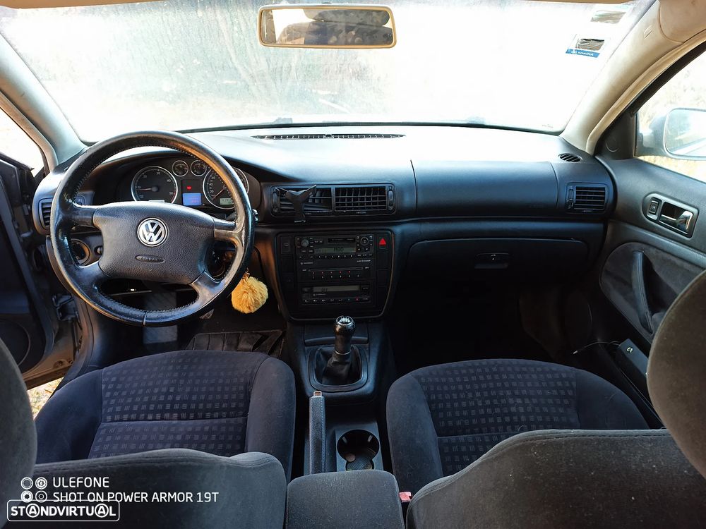 VW Passat Variant 1.9 TDi Confortline 6V - 4