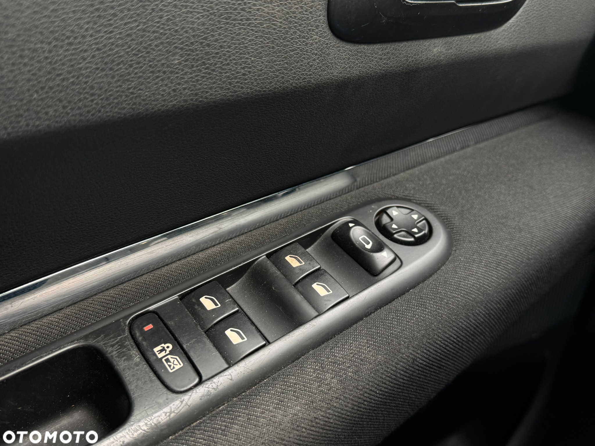 Peugeot 3008 1.6 HDi Access - 11
