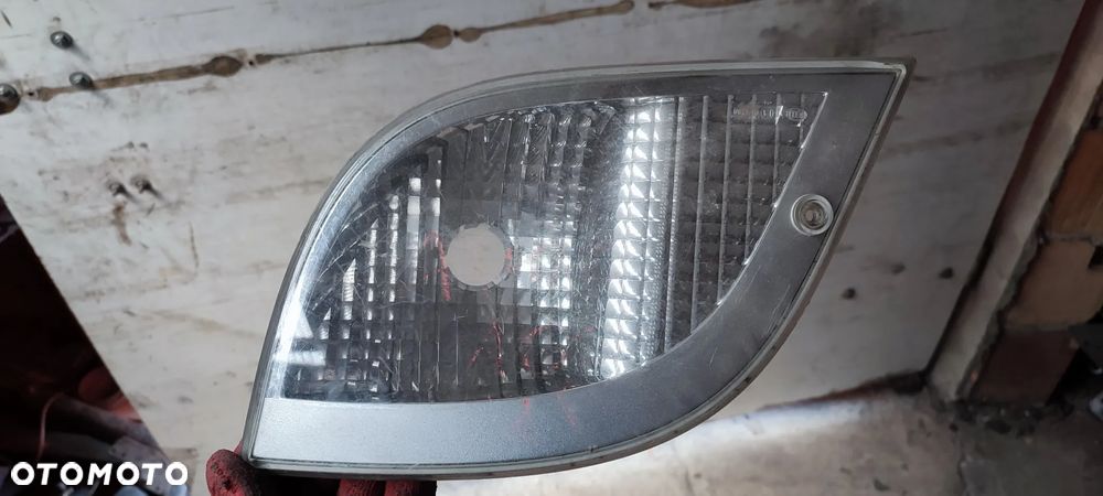 KIERUNEK KIERUNKOWSKAZ LEWY MERCEDES ATEGO II 04- - 1