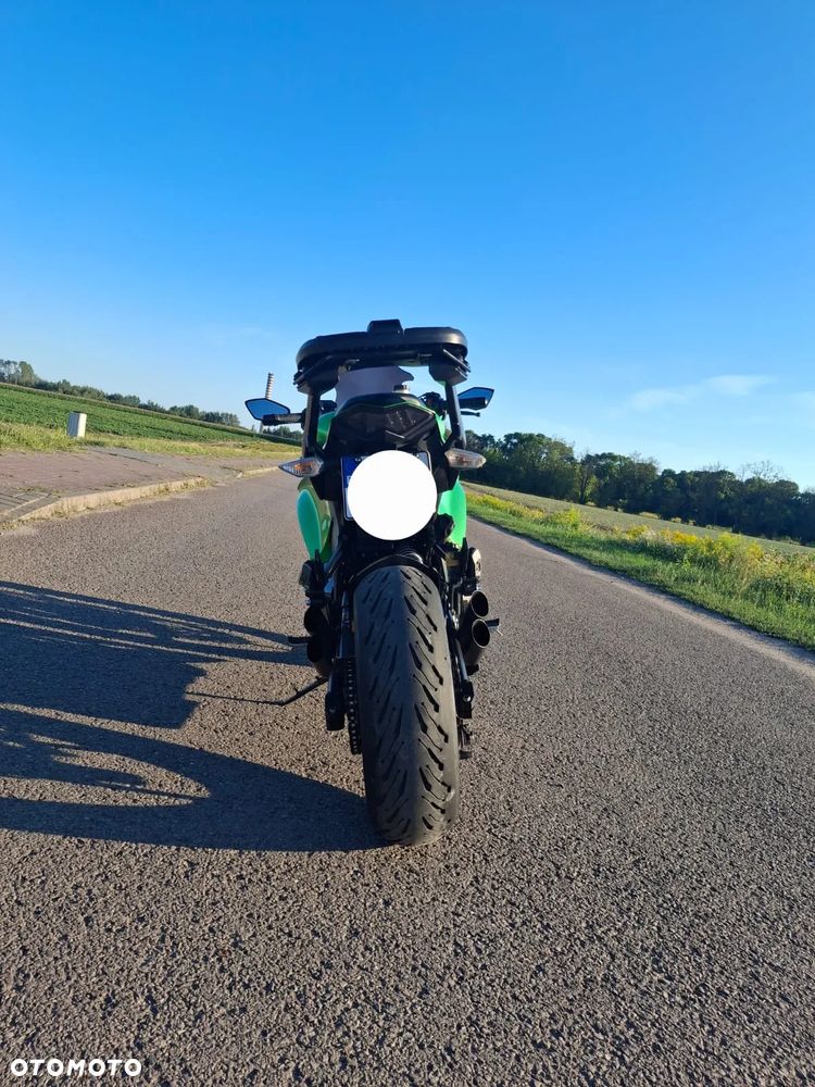 Kawasaki Ninja 1000 SX - 11
