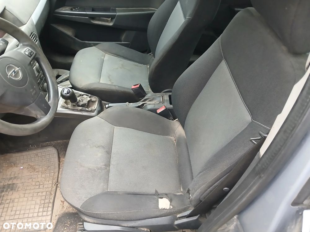 OPEL ASTRA H HB Z163 fotel fotele kanapa deska kokpit podsufitka boczek boczki klamka podłokietnik - 7