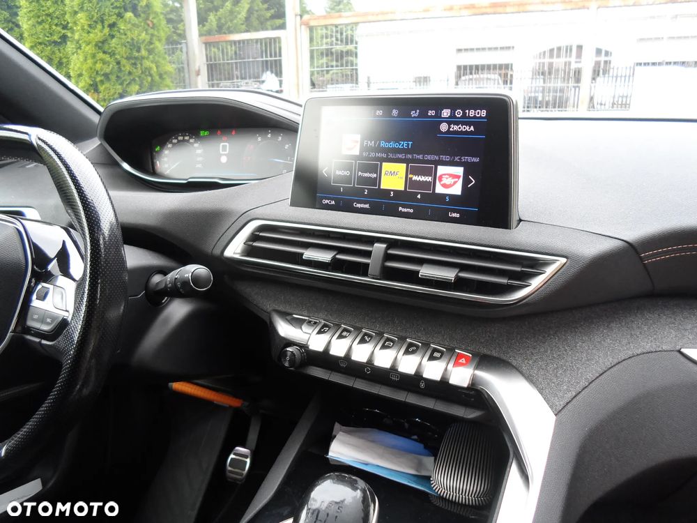 Peugeot 3008 1.2 PureTech GT S&S - 27