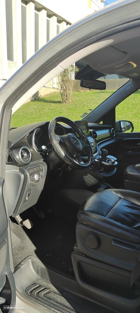 Mercedes-Benz V 220 CDi - 13