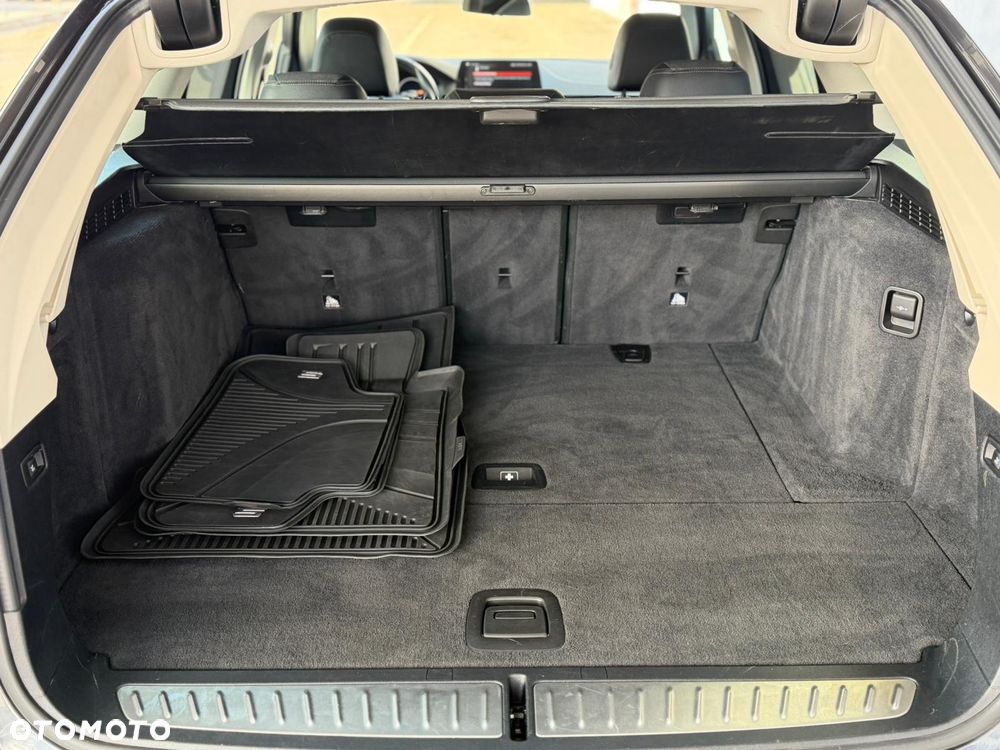 BMW Seria 5 530i Sport Line - 19