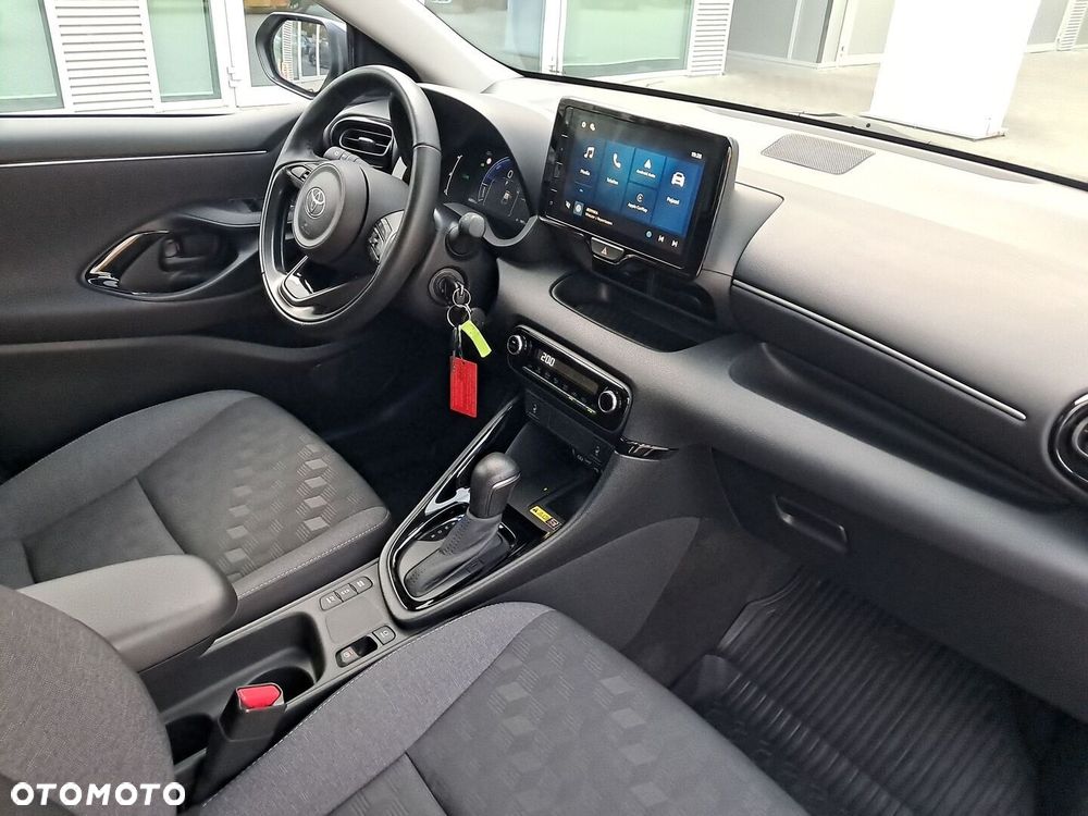 Toyota Yaris Hybrid 1.5 Style - 10