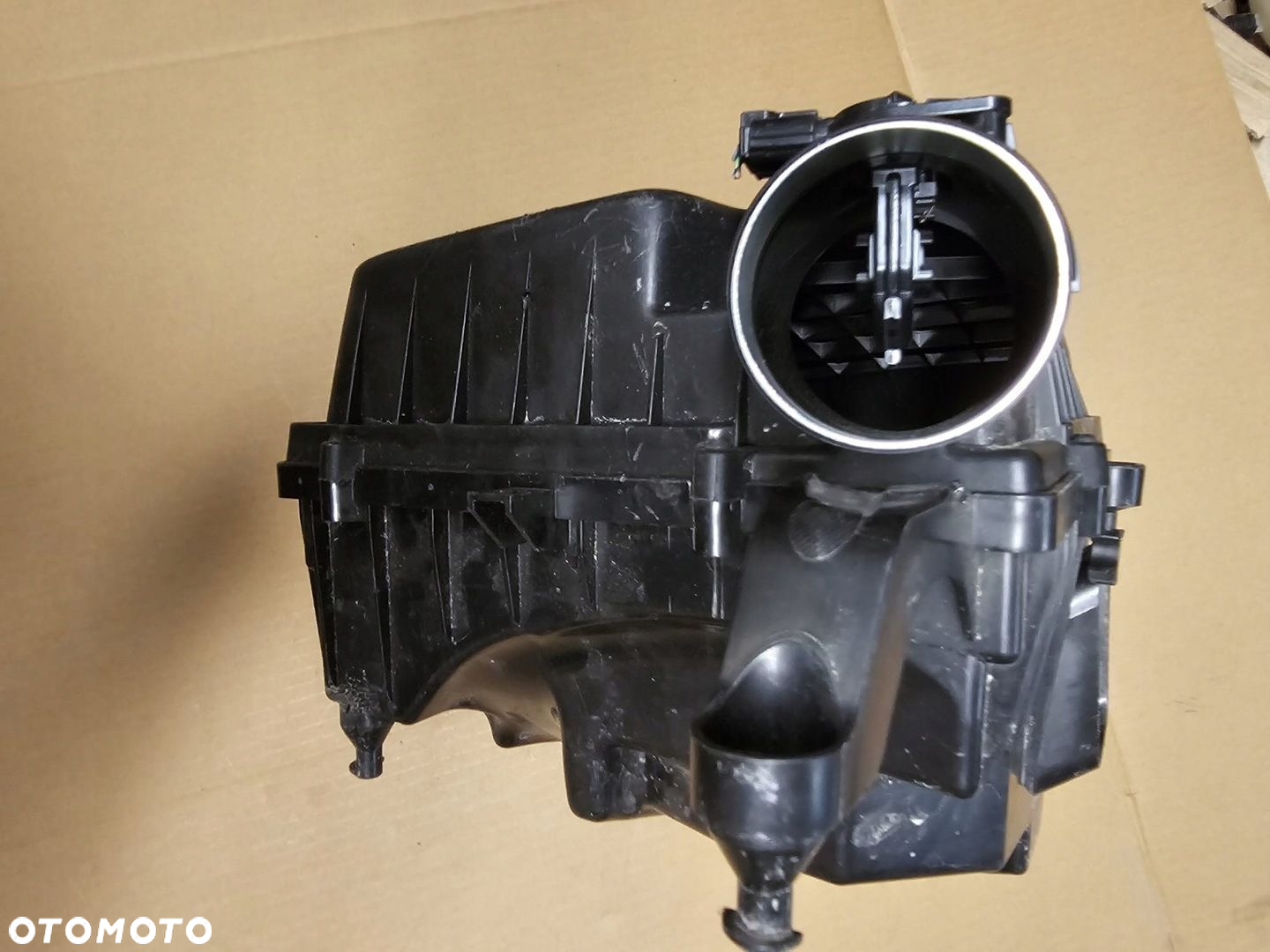 OBUDOWA FILTRA POWIETRZA VOLVO XC 40 II 31338653 - 2