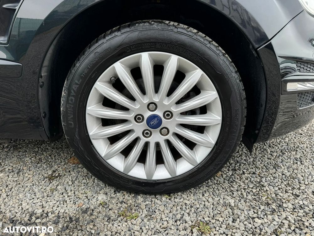 Ford S-Max 2.0 TDCi Powershift Titanium - 13