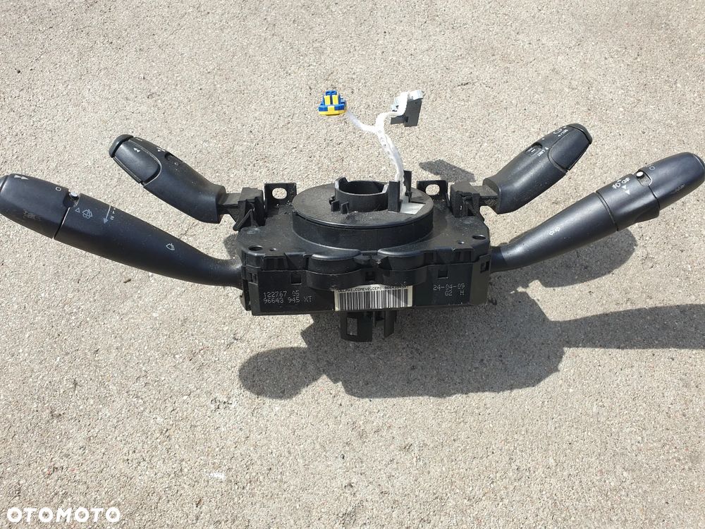 Przełącznik Zespolony Taśma Citroen C3 Picasso 2009r Europa 96643945XT - 2