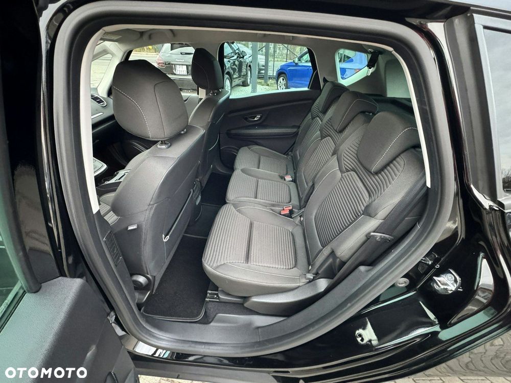 Renault Scenic - 18