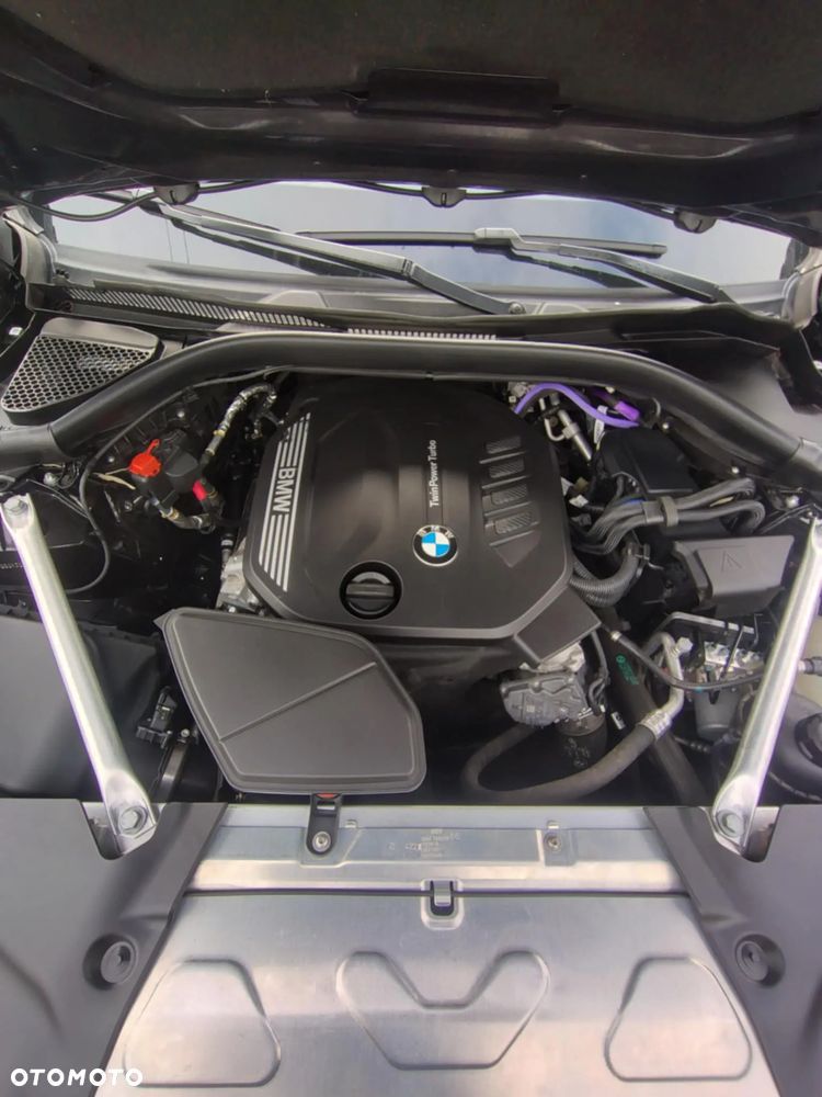 BMW X3 xDrive20d - 16