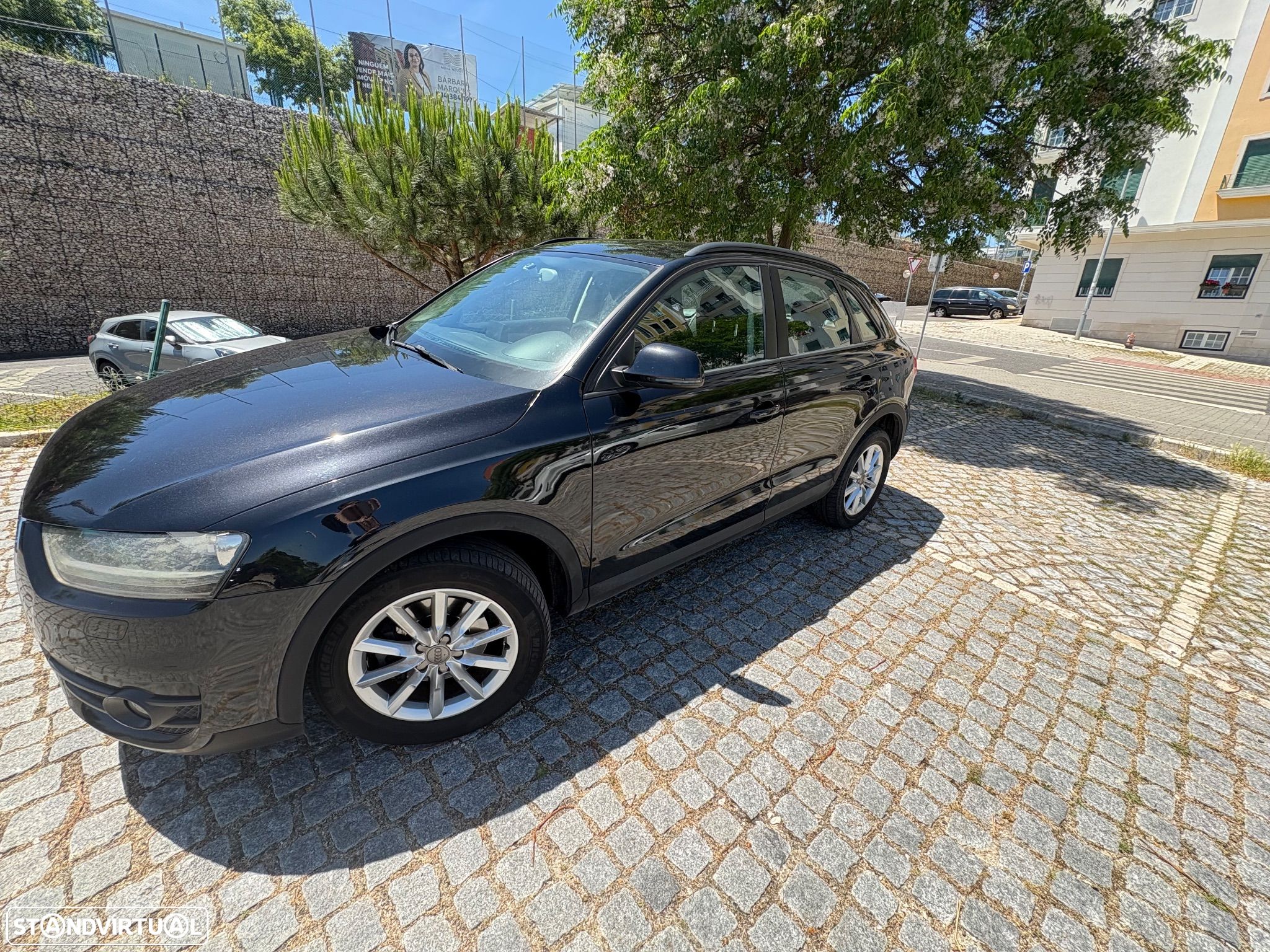 Audi Q3 2.0 TDI quattro Business Line S-tronic - 1