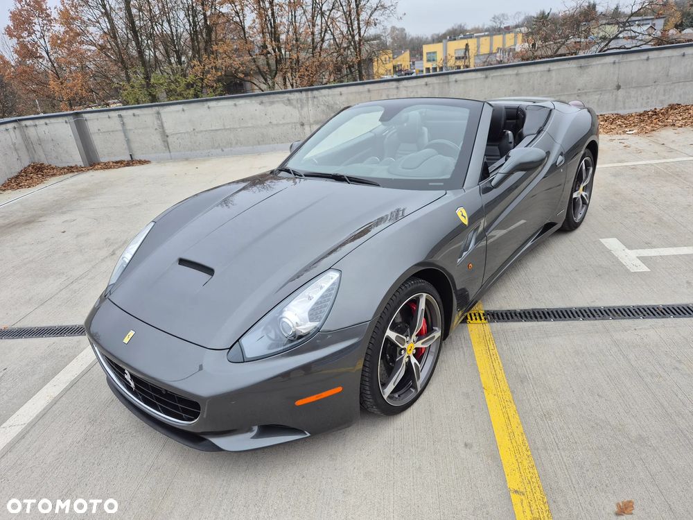 Ferrari California - 17