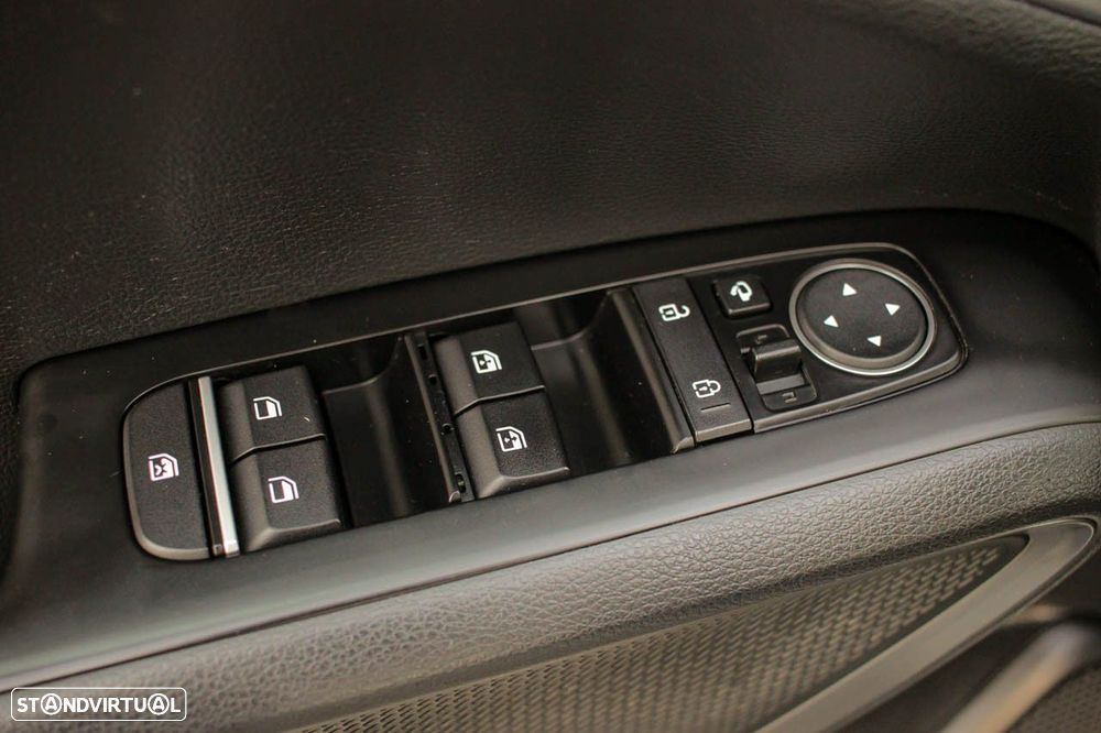 Kia e-Soul 64kWh - 10