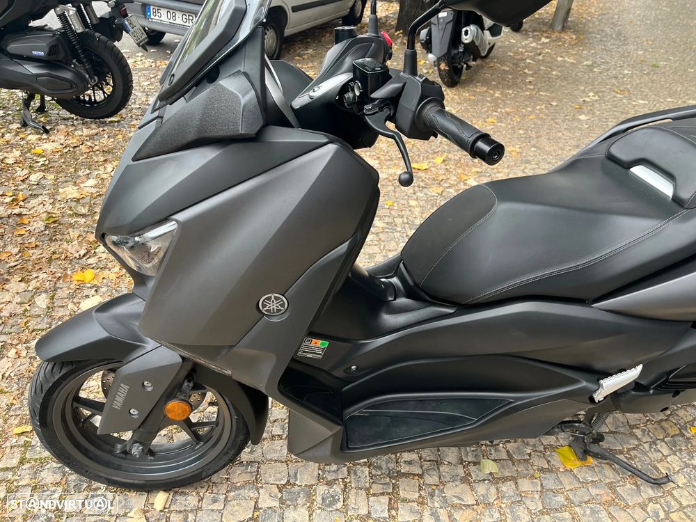 Yamaha X-Max - 5