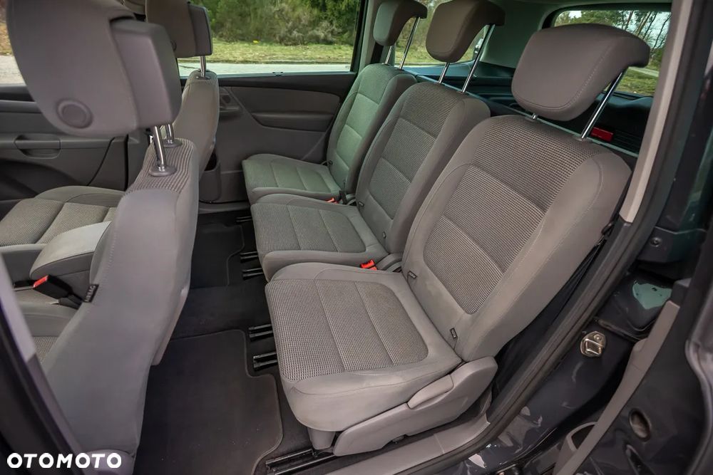Volkswagen Sharan 2.0 TDI DSG BlueMotion Technology Comfortline - 30