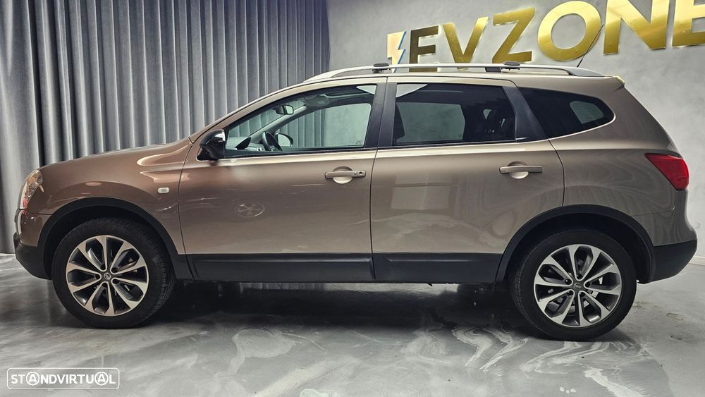 Nissan Qashqai +2 - 5