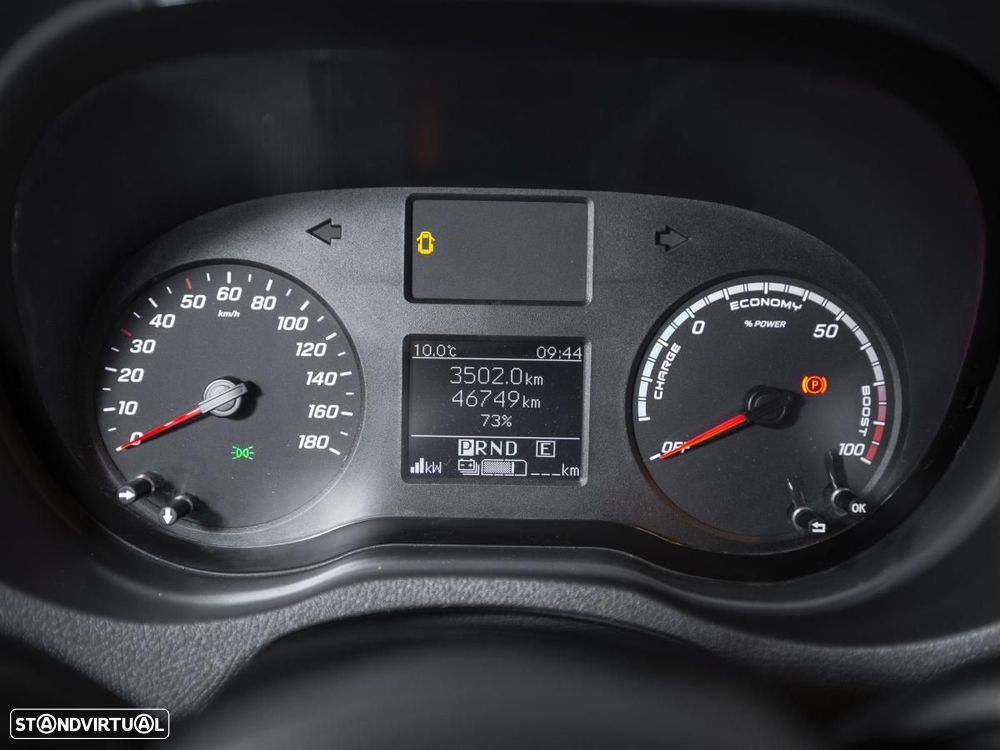 Mercedes-Benz E-SPRINTER - 18