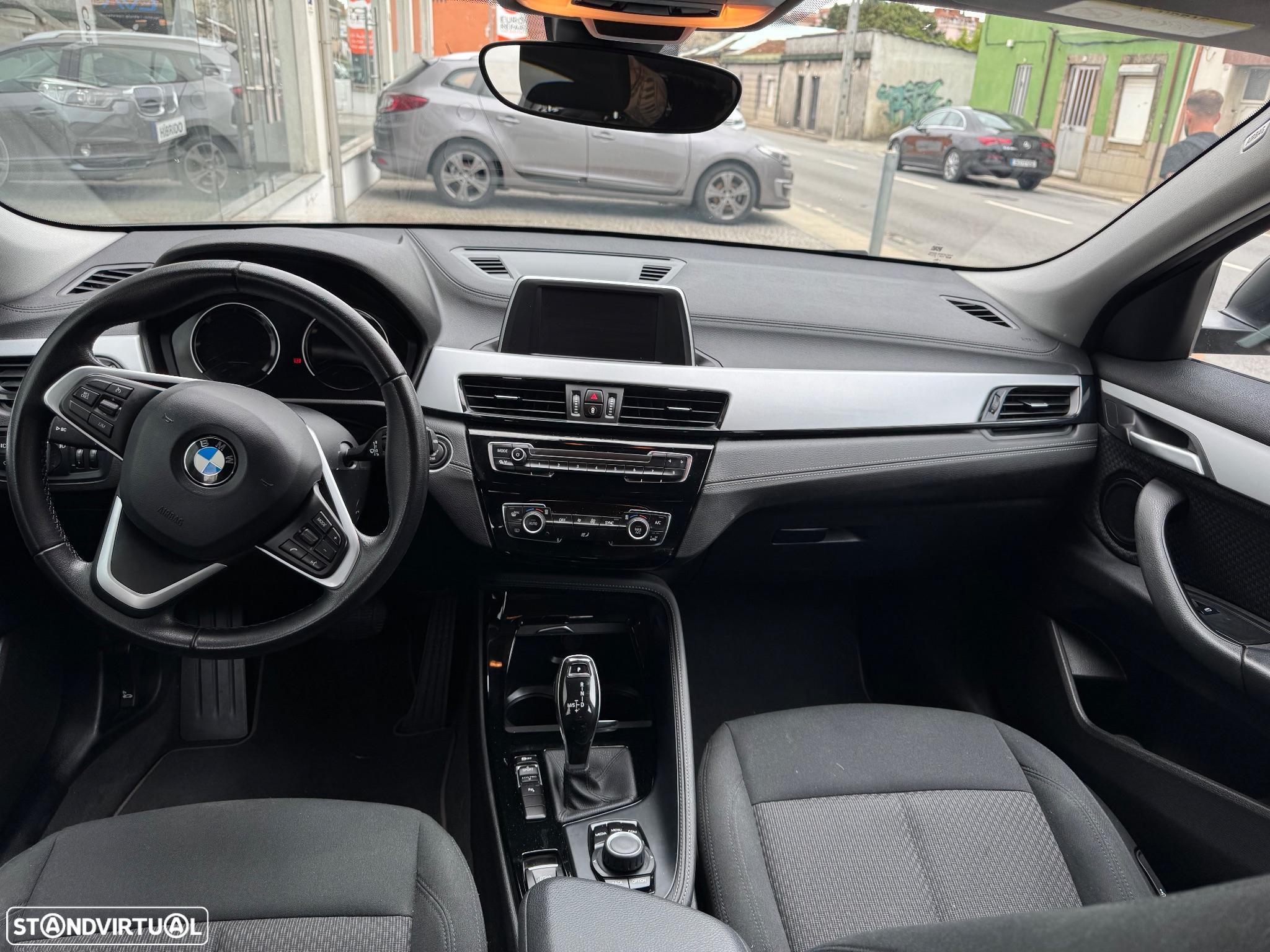 BMW X2 18 d sDrive Auto Advantage - 9
