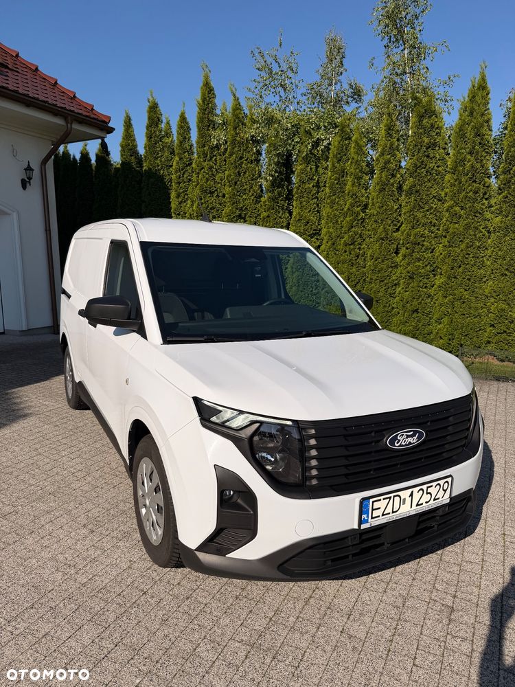 Ford Transit Courier Trend - 11