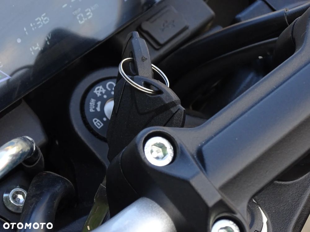 VOGE R125 - 22