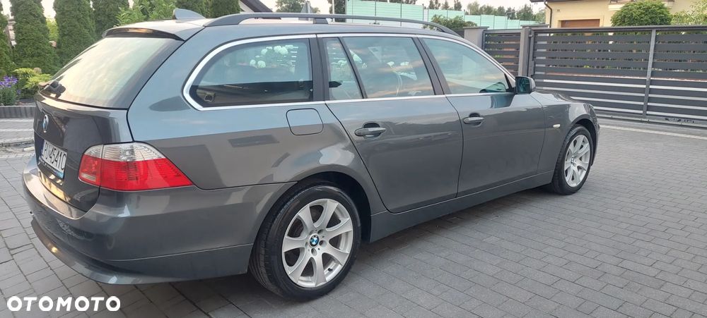 BMW Seria 5 525i - 3