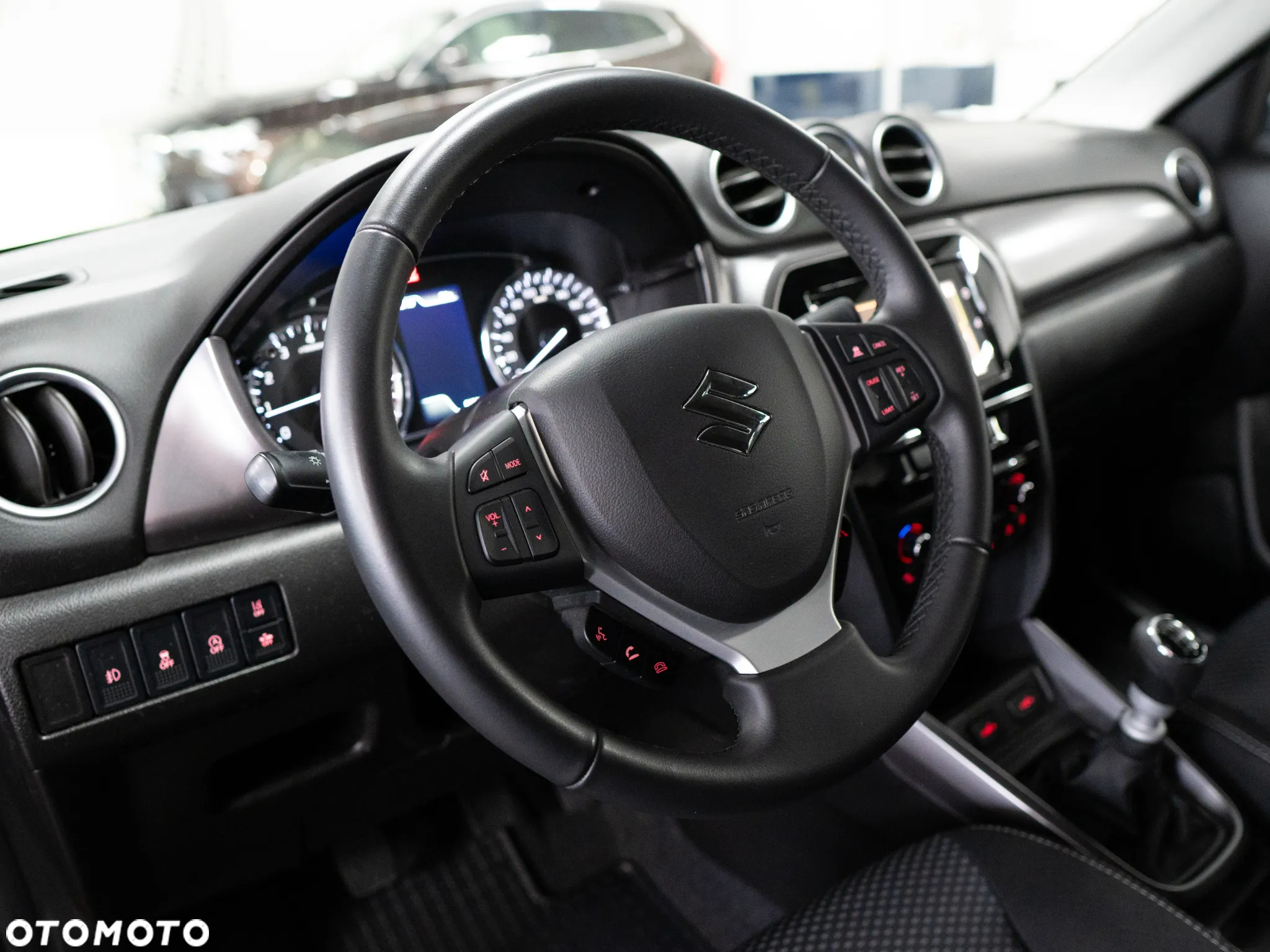 Suzuki Vitara 1.4 Boosterjet SHVS Premium 2WD - 21