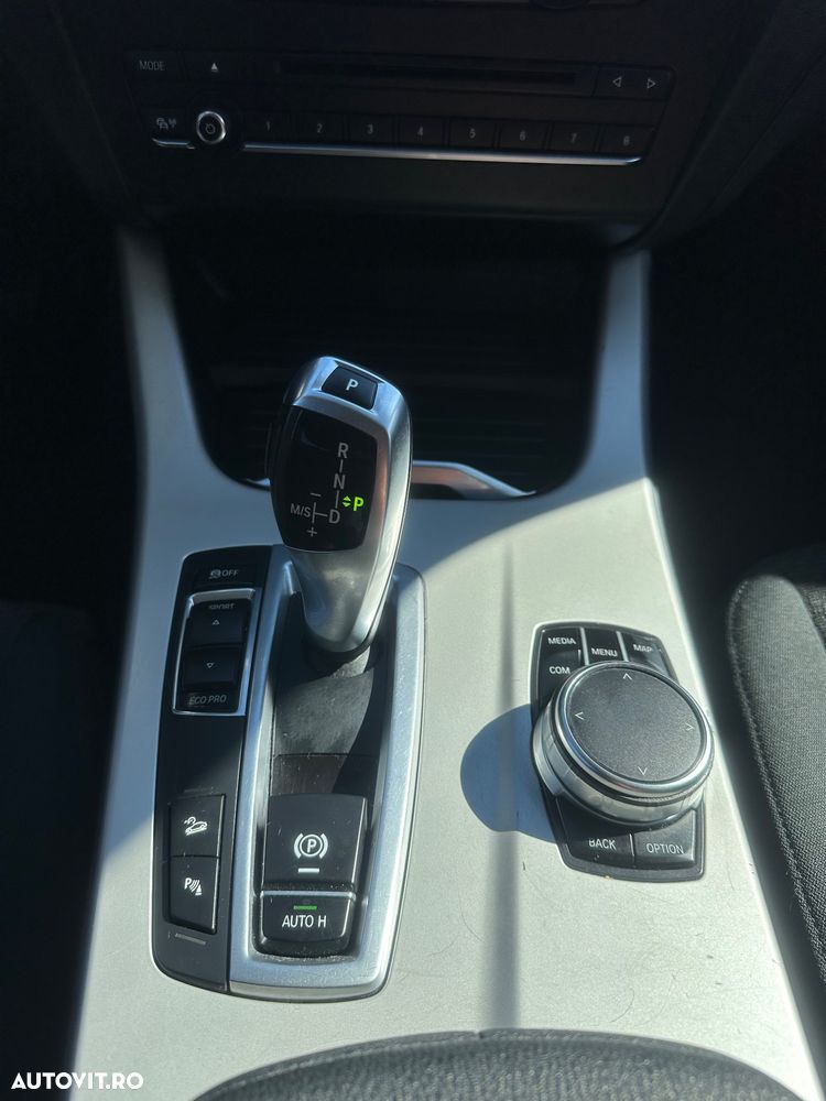 BMW X3 xDrive20d AT xLine - 10