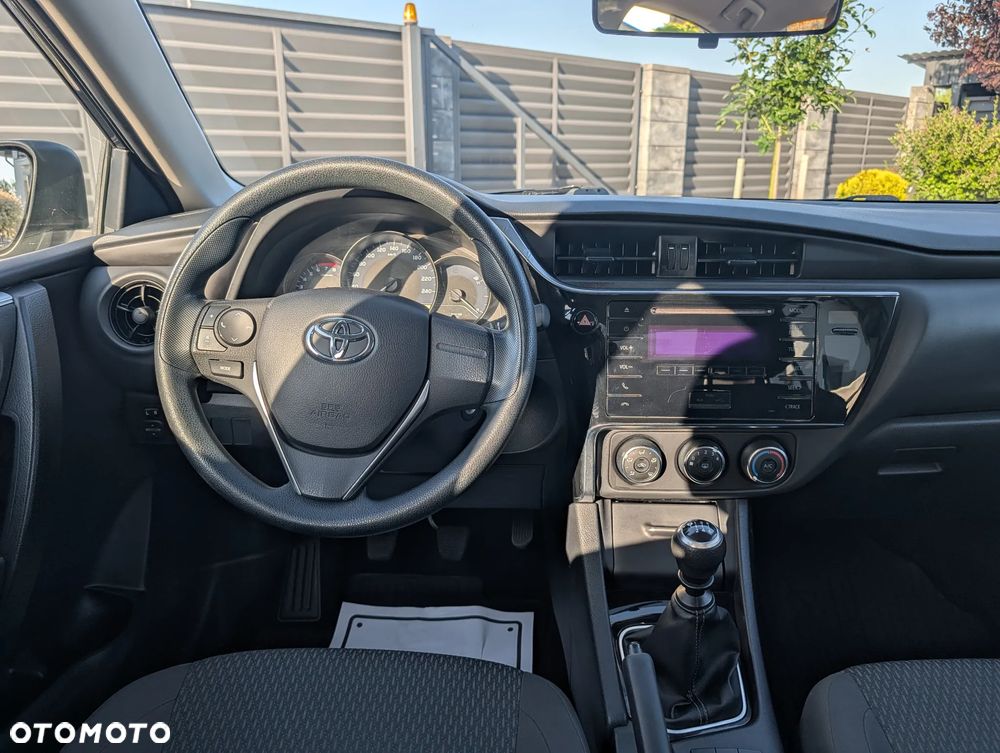 Toyota Corolla 1.33 Active - 21