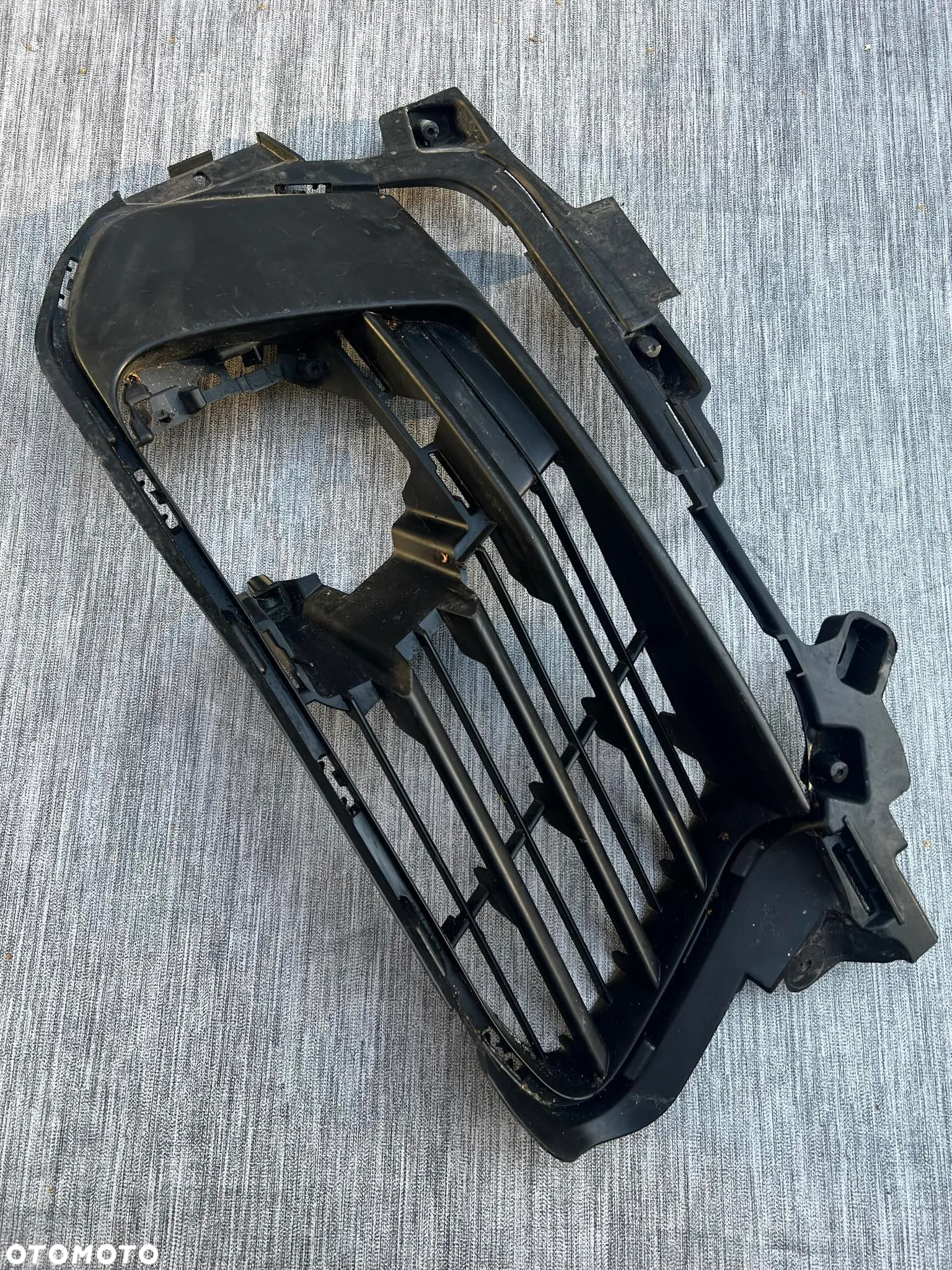 PEUGEOT 308 II T9 Kratka Zderzaka Halogenu Prawa ZOS 99894487 - 6
