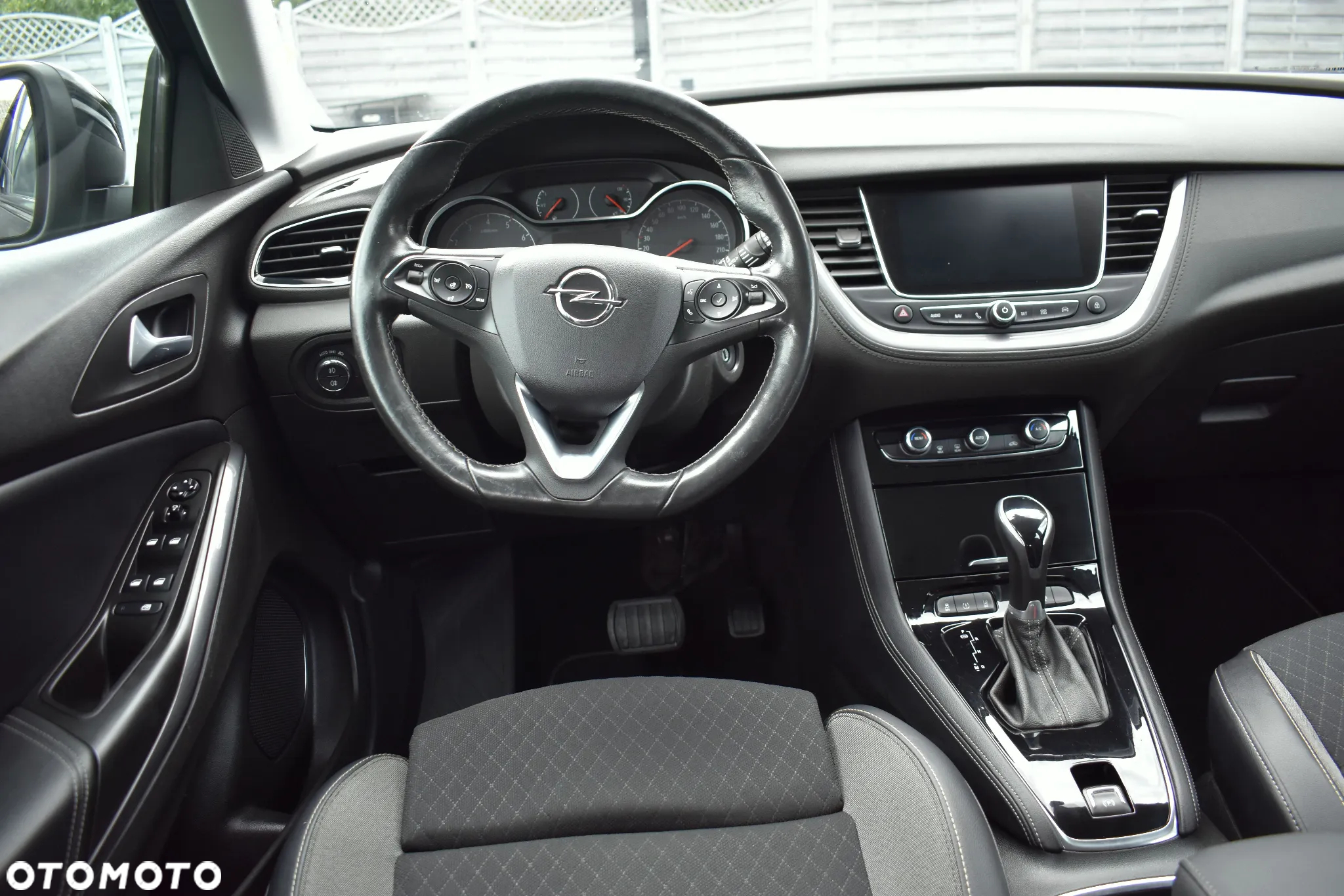 Opel Grandland X 1.5 D Start/Stop Automatik INNOVATION - 27