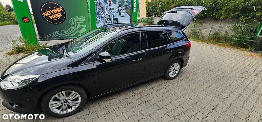 Ford Focus - 30