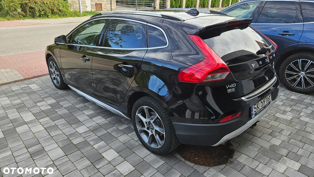 Volvo V40 Cross Country T4 AWD Drive-E Ocean Race - 6