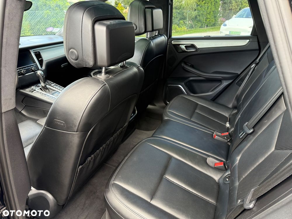 Porsche Macan Turbo PDK - 9