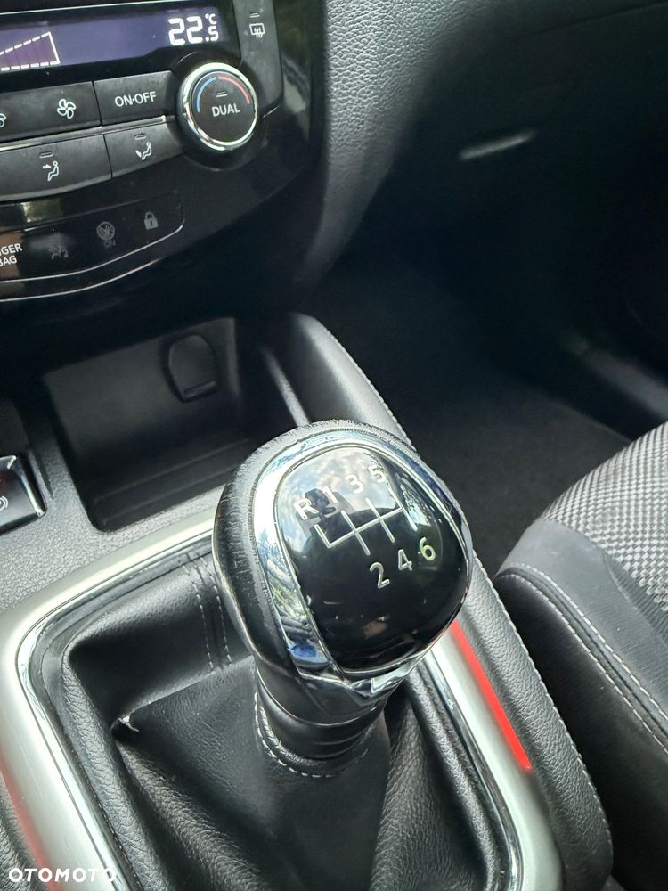 Nissan Qashqai - 24