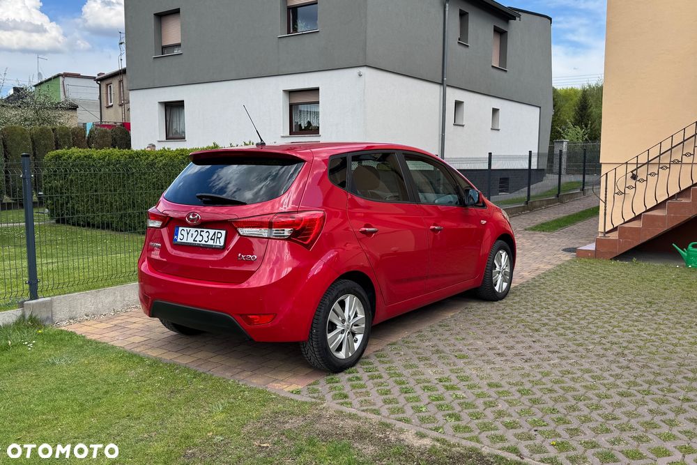 Hyundai ix20 1.6 blue YES Gold - 5