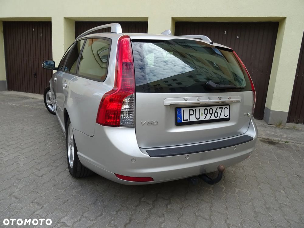 Volvo V50 DPF DRIVe Momentum - 20