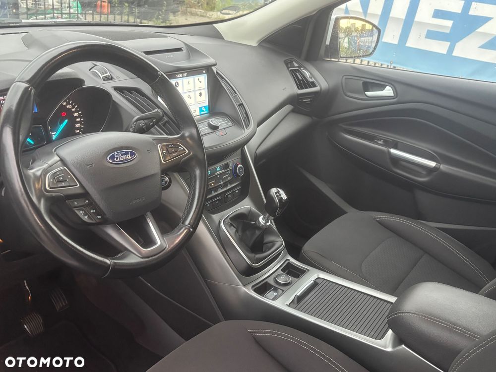 Ford Kuga 1.5 EcoBoost 2x4 Cool & Connect - 18