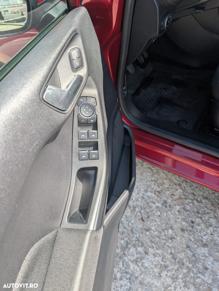 Ford Fiesta 1.0 EcoBoost Trend - 9