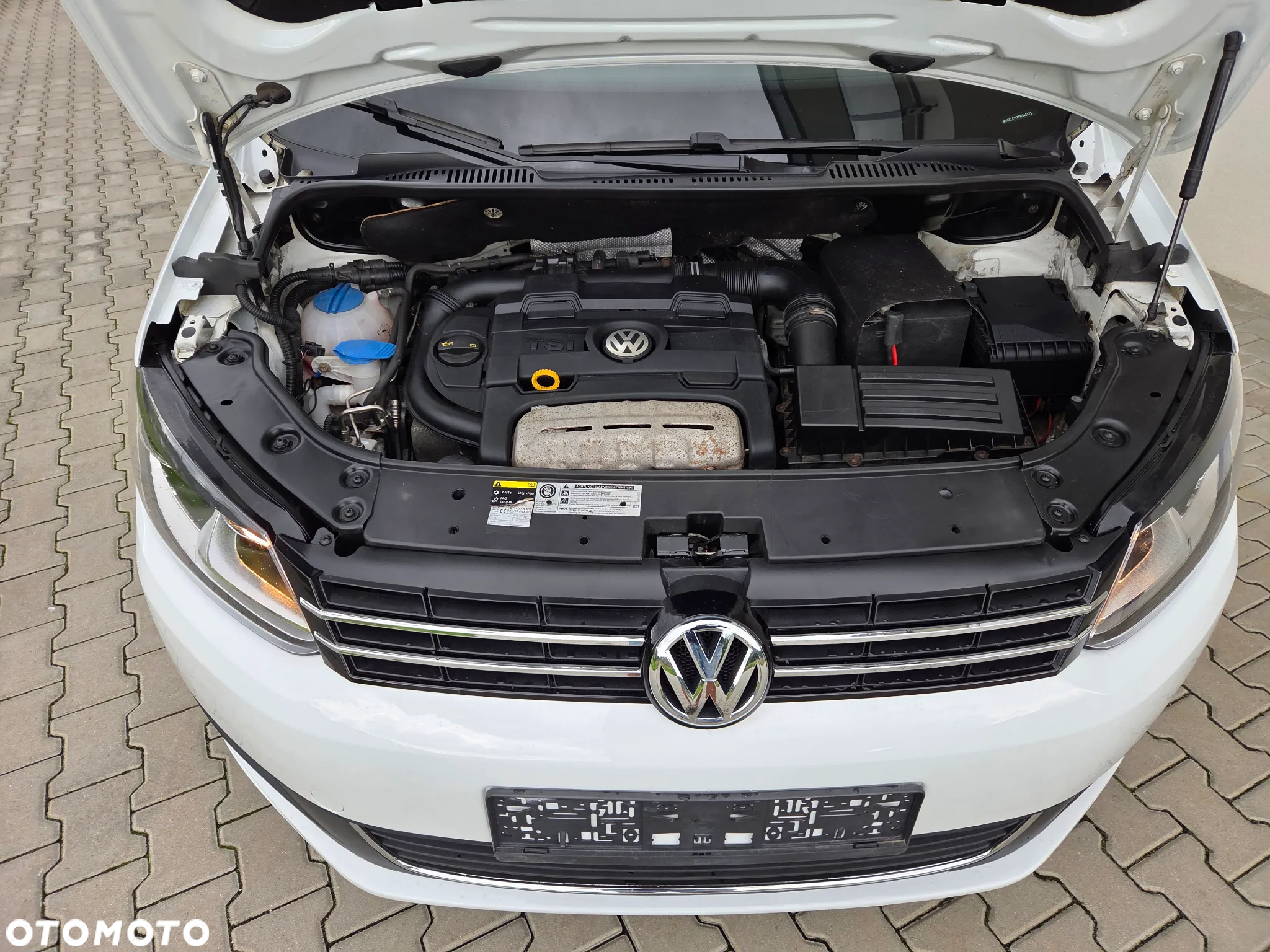 Volkswagen Touran - 22