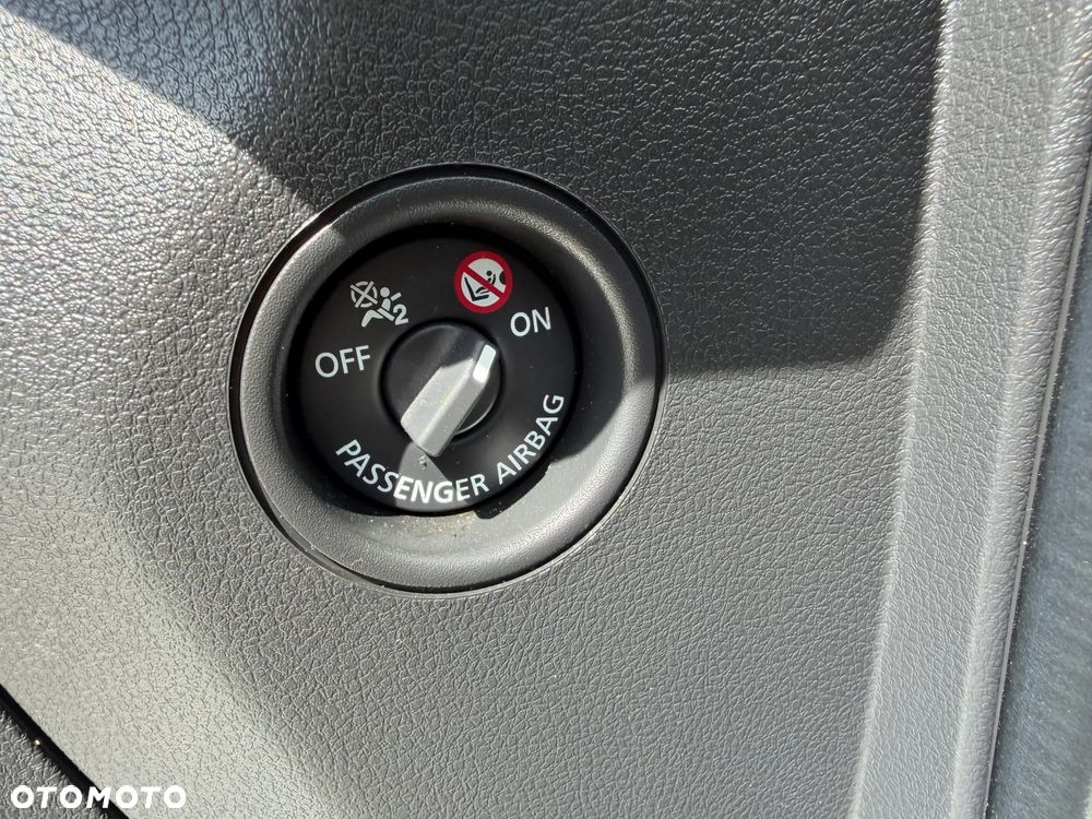 Renault Trafic - 28