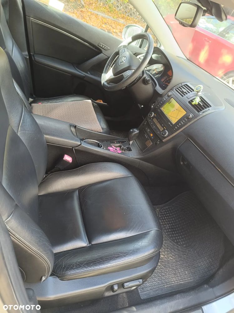 Toyota Avensis 2.2 D-4D Prestige NAVI - 7