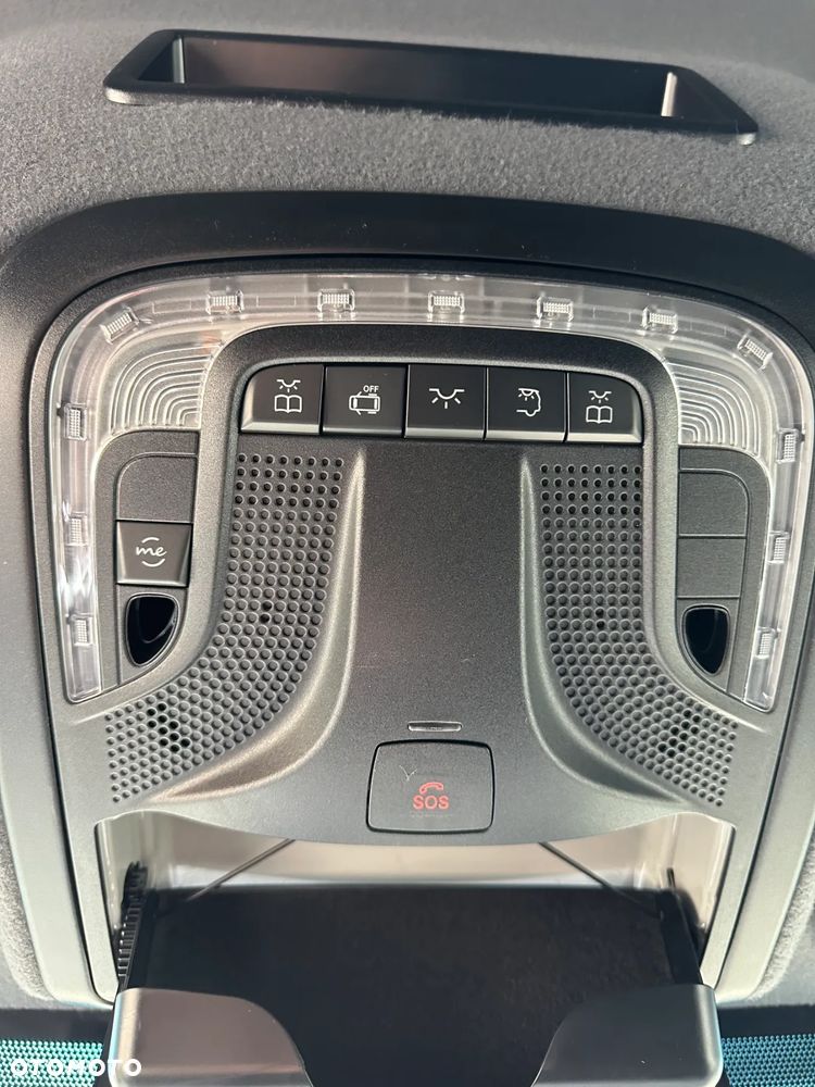 Mercedes-Benz Sprinter - 24