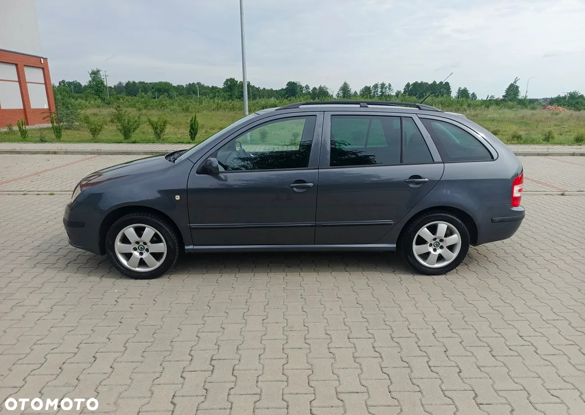 Skoda Fabia 1.4 16V Combi Elegance - 5