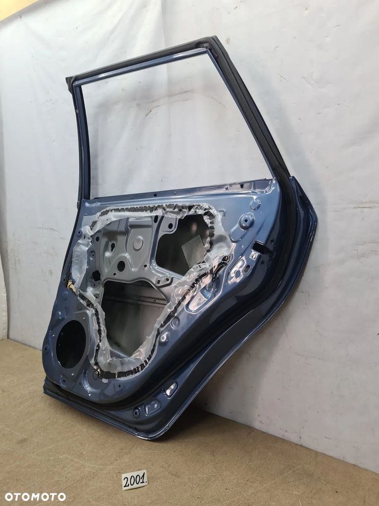 Toyota Auris 2 II 12-18r drzwi prawy prawe tył tylne HB - 6